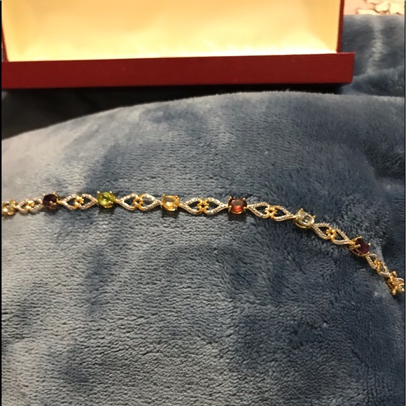 Gorgeous 18kt Gold over Sterling Silver with Genuine Stones and Diamond accents. - Picture 7 of 9